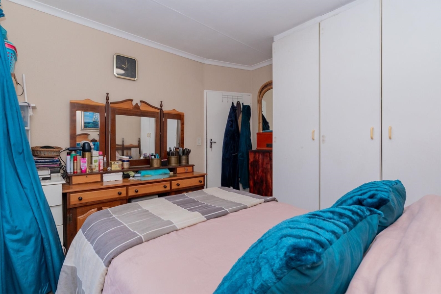 2 Bedroom Property for Sale in Birchleigh Gauteng