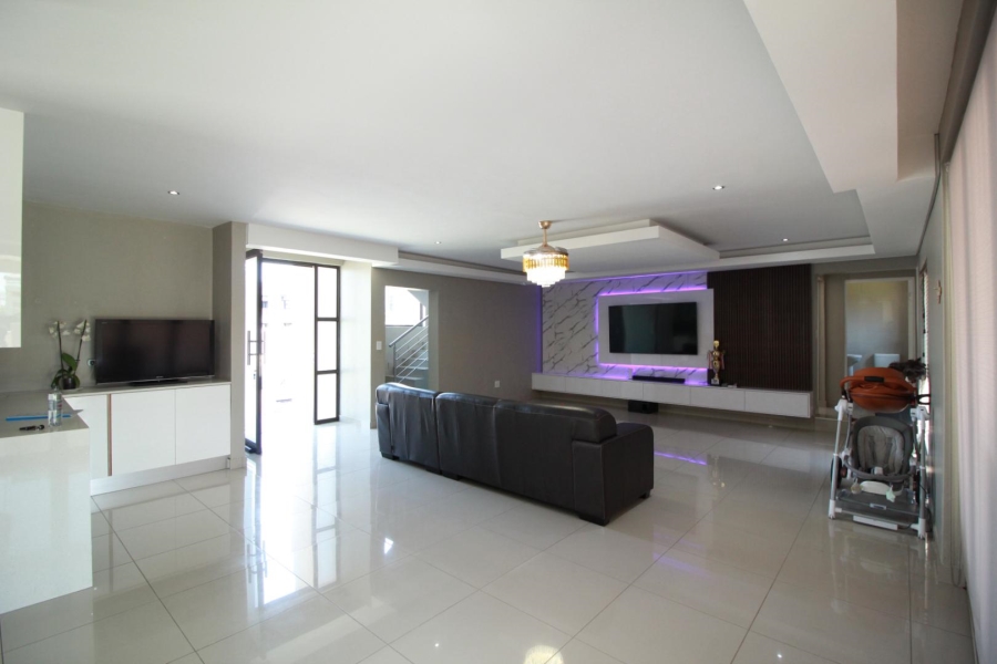 3 Bedroom Property for Sale in Blue Valley Golf Estate Gauteng