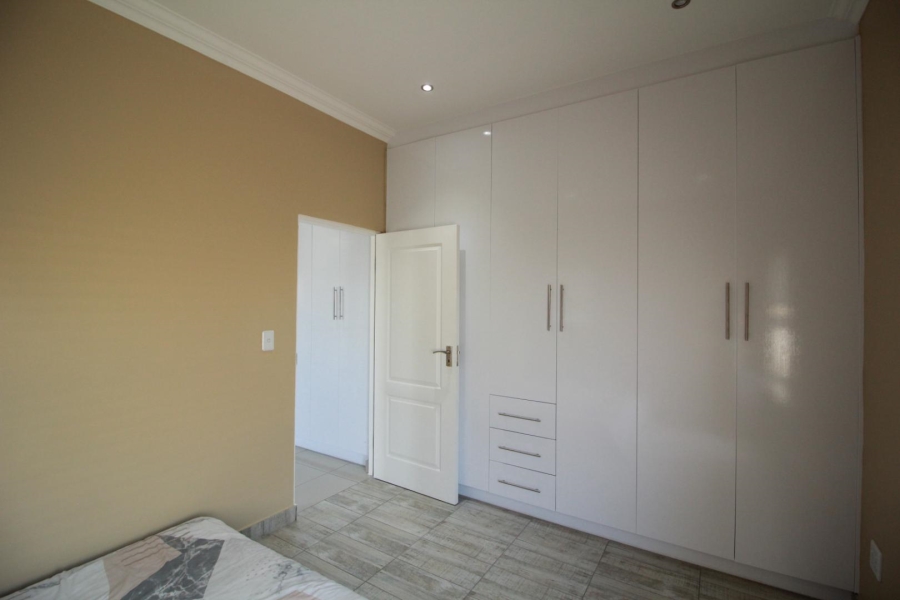 3 Bedroom Property for Sale in Blue Valley Golf Estate Gauteng