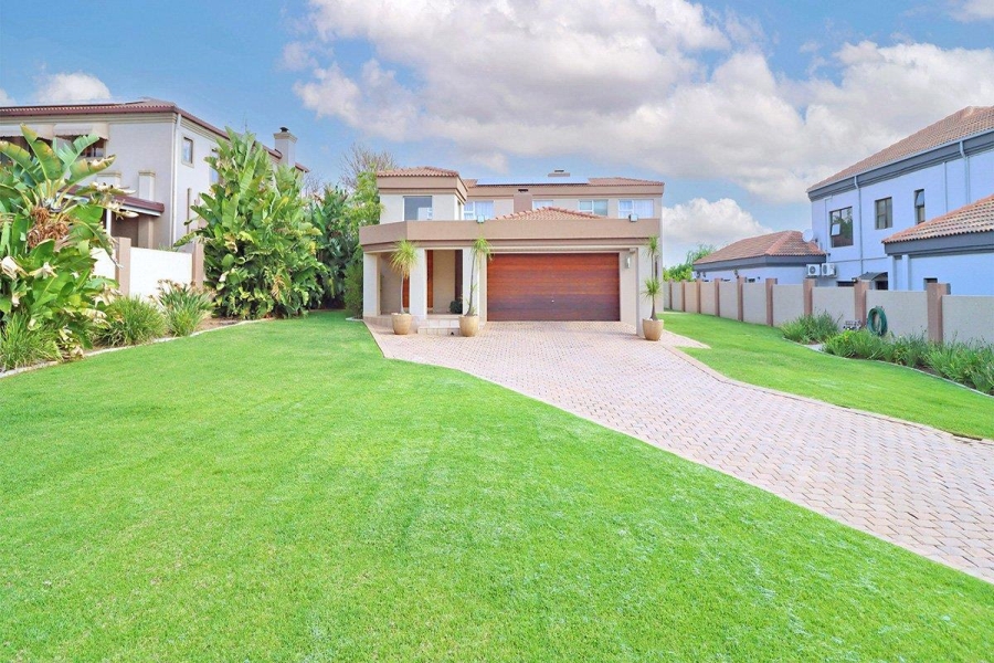 4 Bedroom Property for Sale in Blue Valley Golf Estate Gauteng