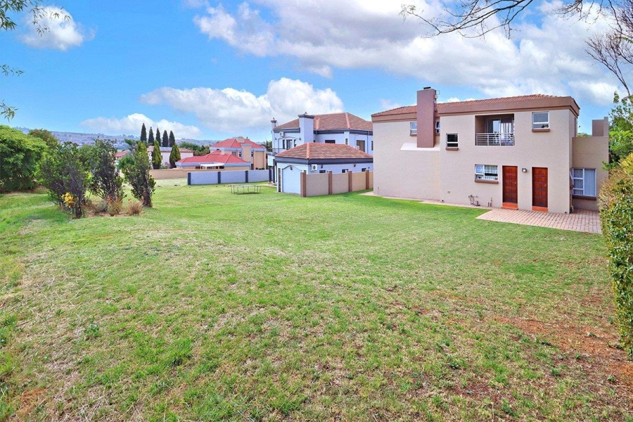 4 Bedroom Property for Sale in Blue Valley Golf Estate Gauteng