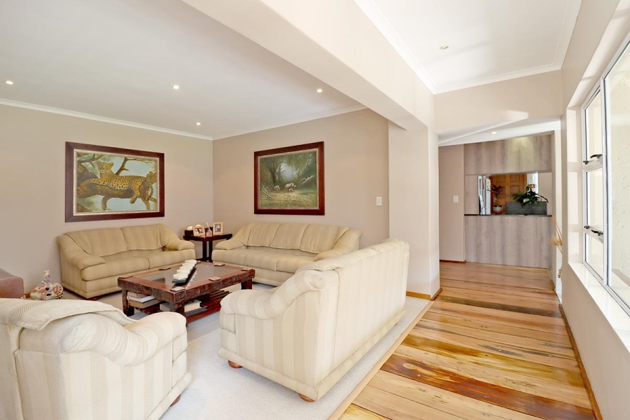 4 Bedroom Property for Sale in Blue Valley Golf Estate Gauteng