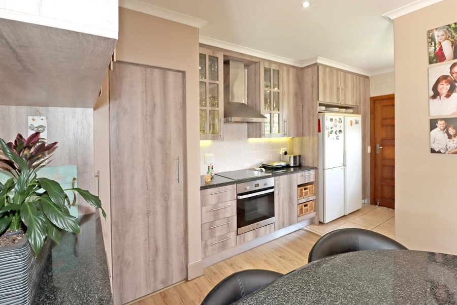 4 Bedroom Property for Sale in Blue Valley Golf Estate Gauteng