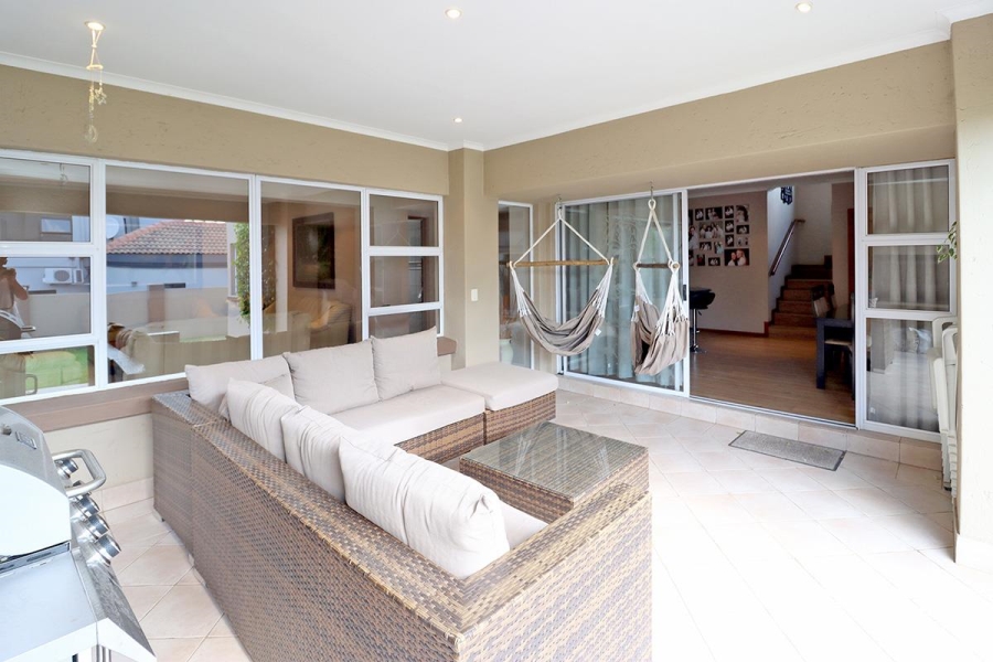 4 Bedroom Property for Sale in Blue Valley Golf Estate Gauteng