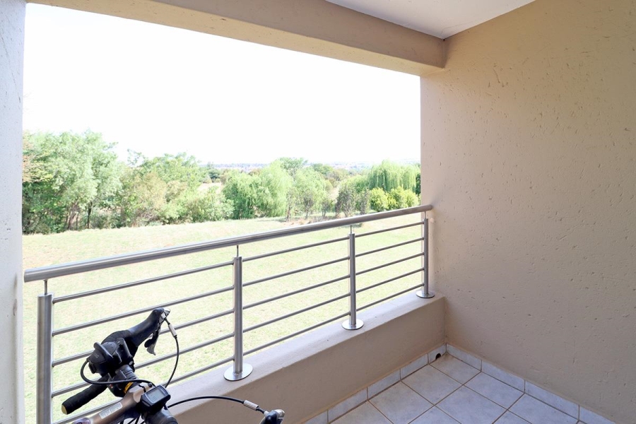 4 Bedroom Property for Sale in Blue Valley Golf Estate Gauteng