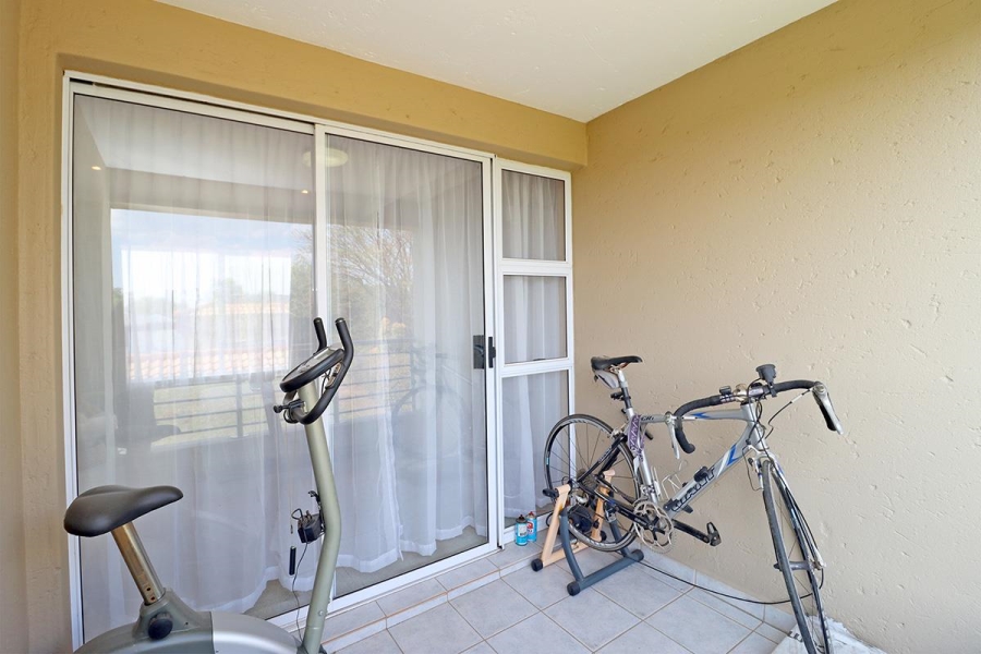 4 Bedroom Property for Sale in Blue Valley Golf Estate Gauteng