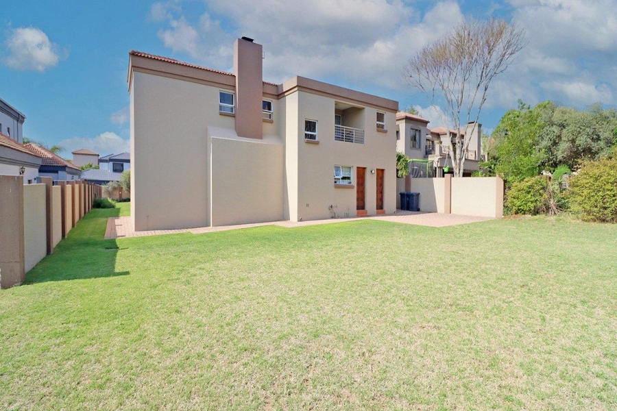 4 Bedroom Property for Sale in Blue Valley Golf Estate Gauteng