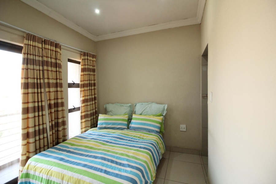 4 Bedroom Property for Sale in Blue Valley Golf Estate Gauteng