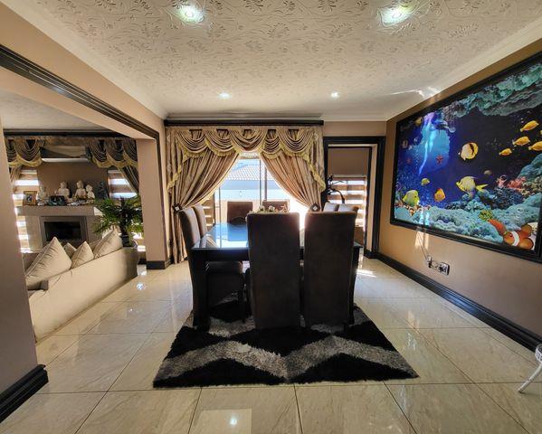 4 Bedroom Property for Sale in Blue Valley Golf Estate Gauteng