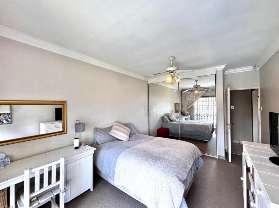 4 Bedroom Property for Sale in Glenvista Gauteng