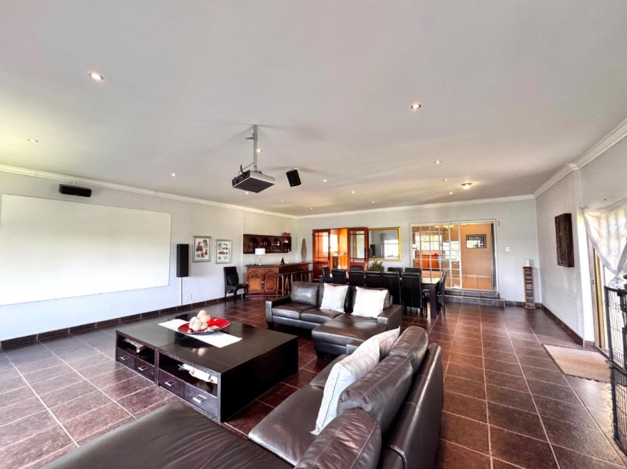 4 Bedroom Property for Sale in Glenvista Gauteng