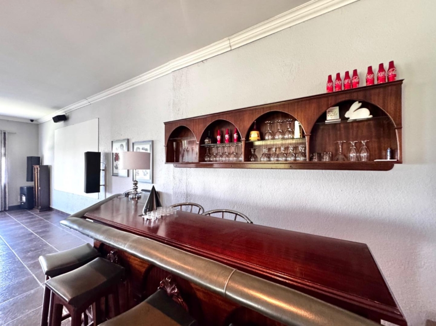 4 Bedroom Property for Sale in Glenvista Gauteng