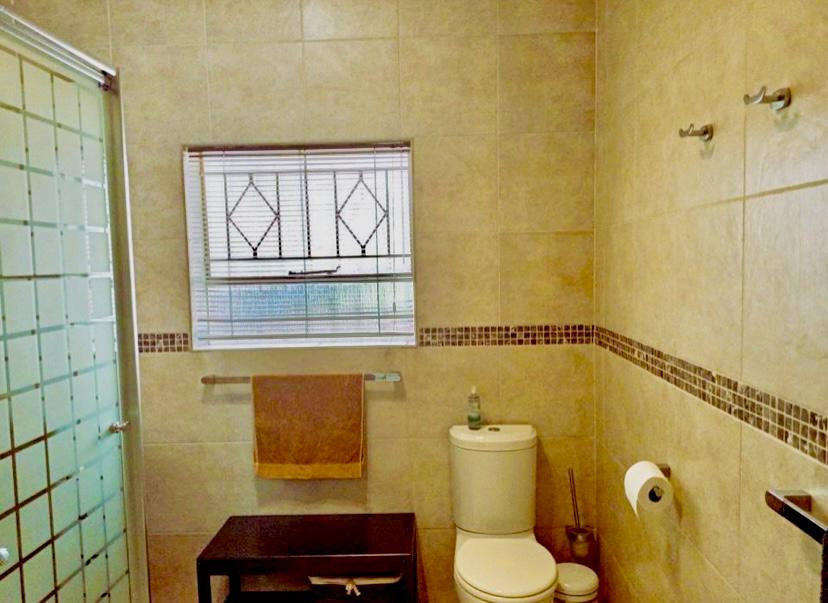 5 Bedroom Property for Sale in Sunnyridge Gauteng