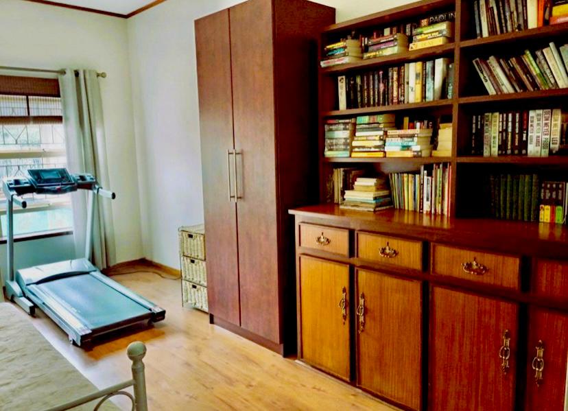 5 Bedroom Property for Sale in Sunnyridge Gauteng