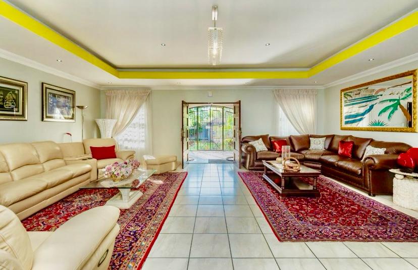 6 Bedroom Property for Sale in Lambton Gauteng