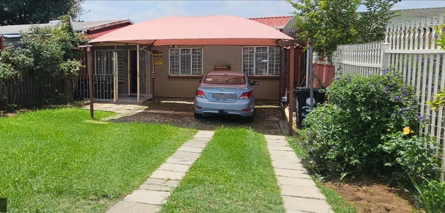 3 Bedroom Property for Sale in South Hills Gauteng