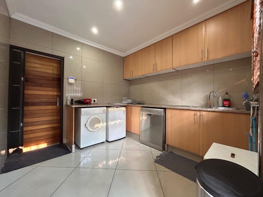 3 Bedroom Property for Sale in New Redruth Gauteng