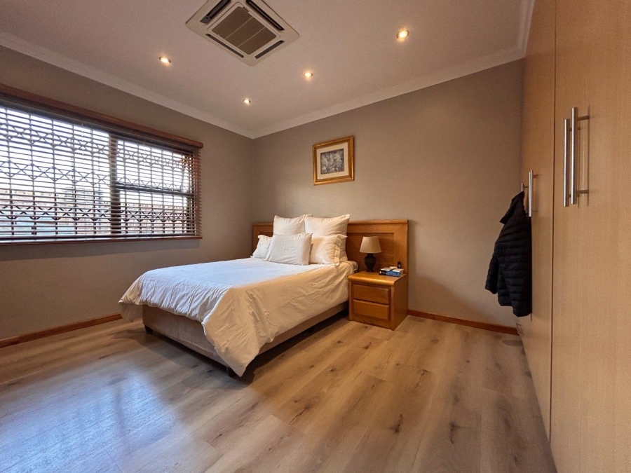 3 Bedroom Property for Sale in New Redruth Gauteng