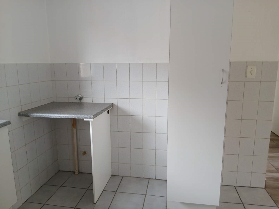 2 Bedroom Property for Sale in Witfield Gauteng