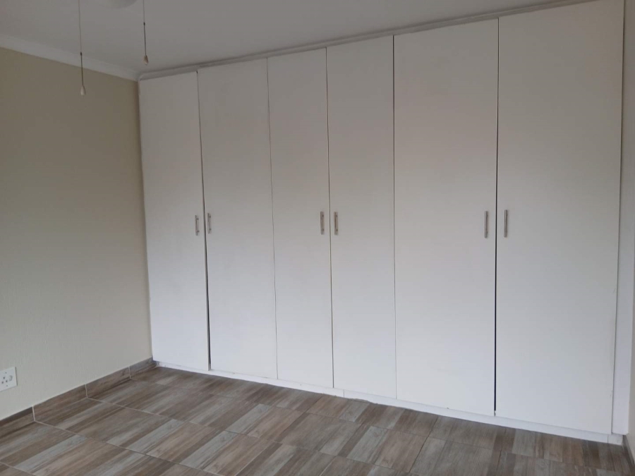 2 Bedroom Property for Sale in Witfield Gauteng