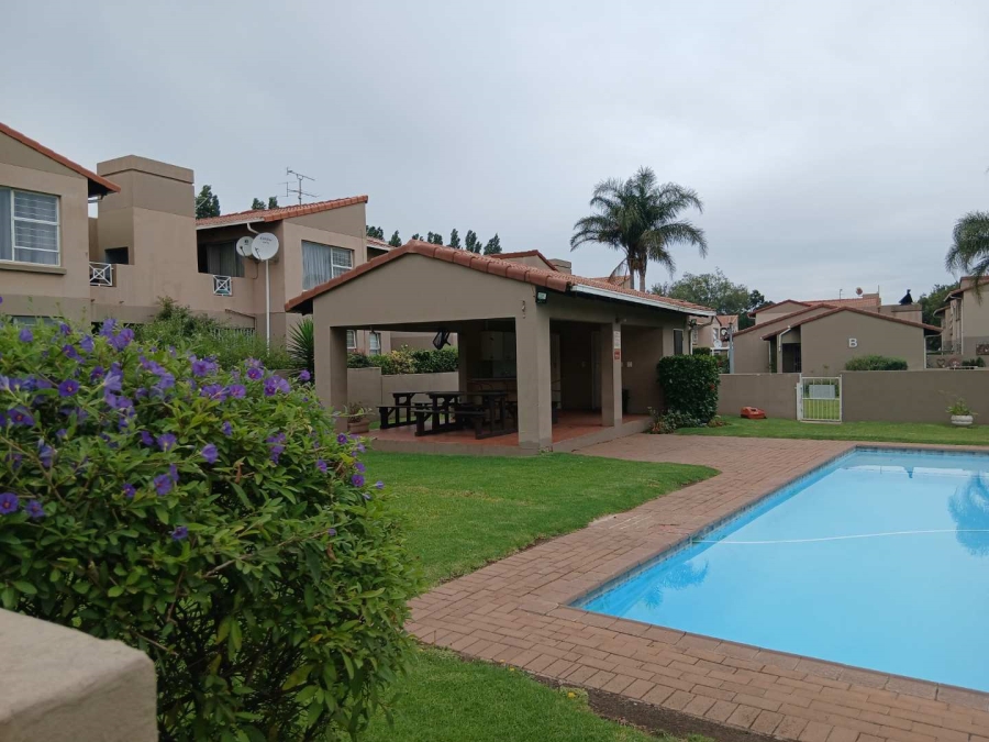 2 Bedroom Property for Sale in Witfield Gauteng