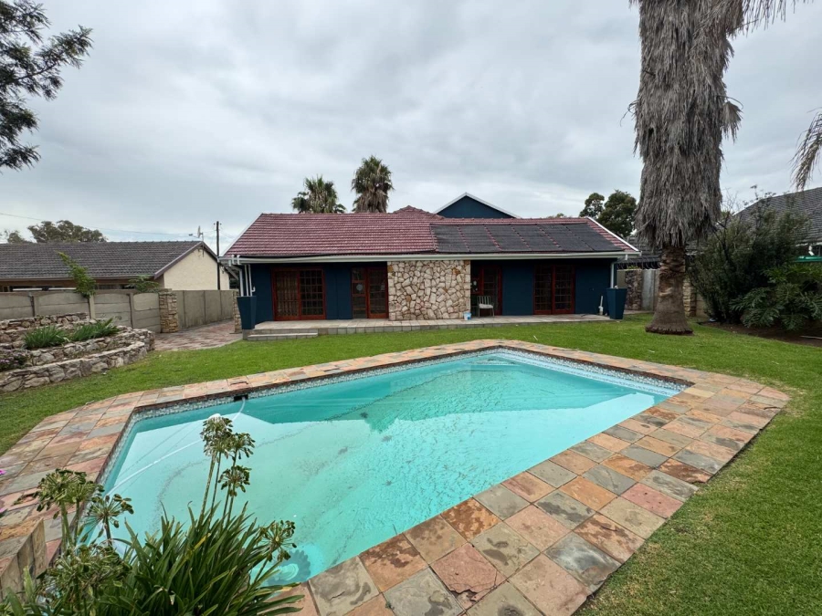 4 Bedroom Property for Sale in Randhart Gauteng