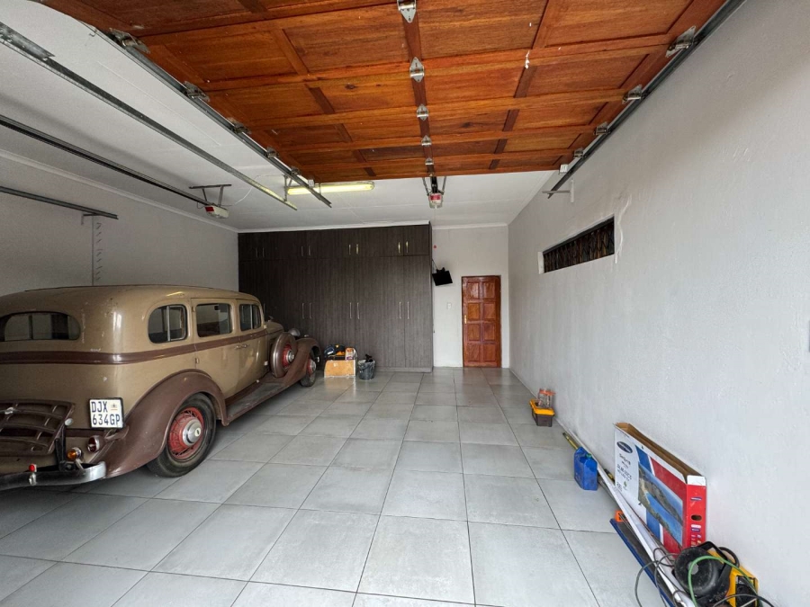 4 Bedroom Property for Sale in Randhart Gauteng