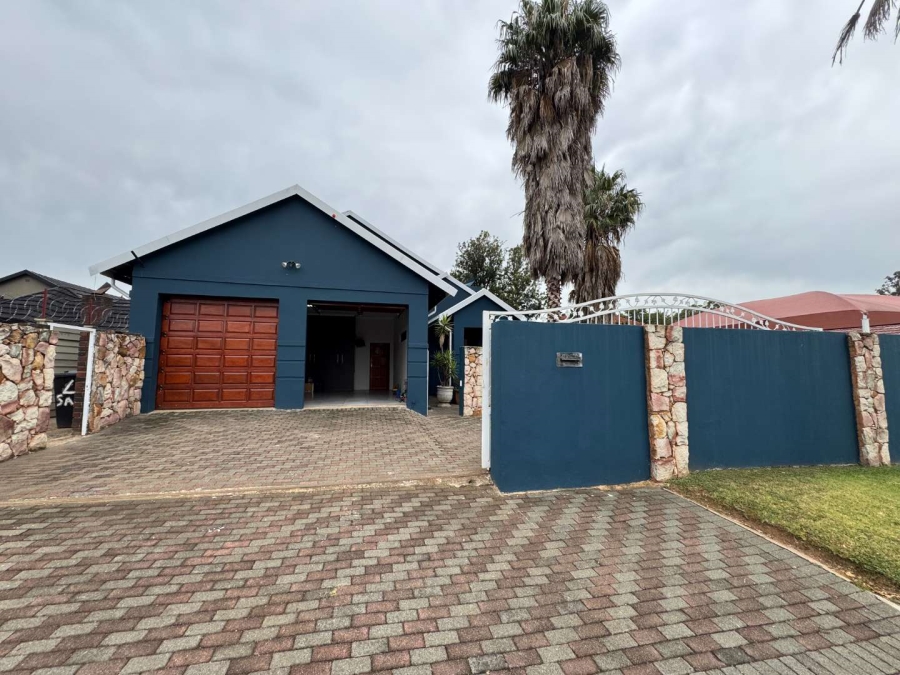 4 Bedroom Property for Sale in Randhart Gauteng