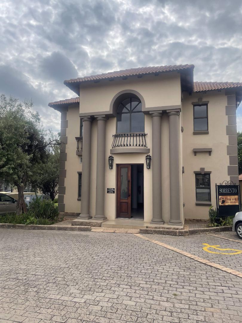 To Let commercial Property for Rent in Ashlea Gardens Gauteng