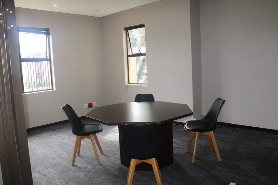 To Let commercial Property for Rent in Ashlea Gardens Gauteng