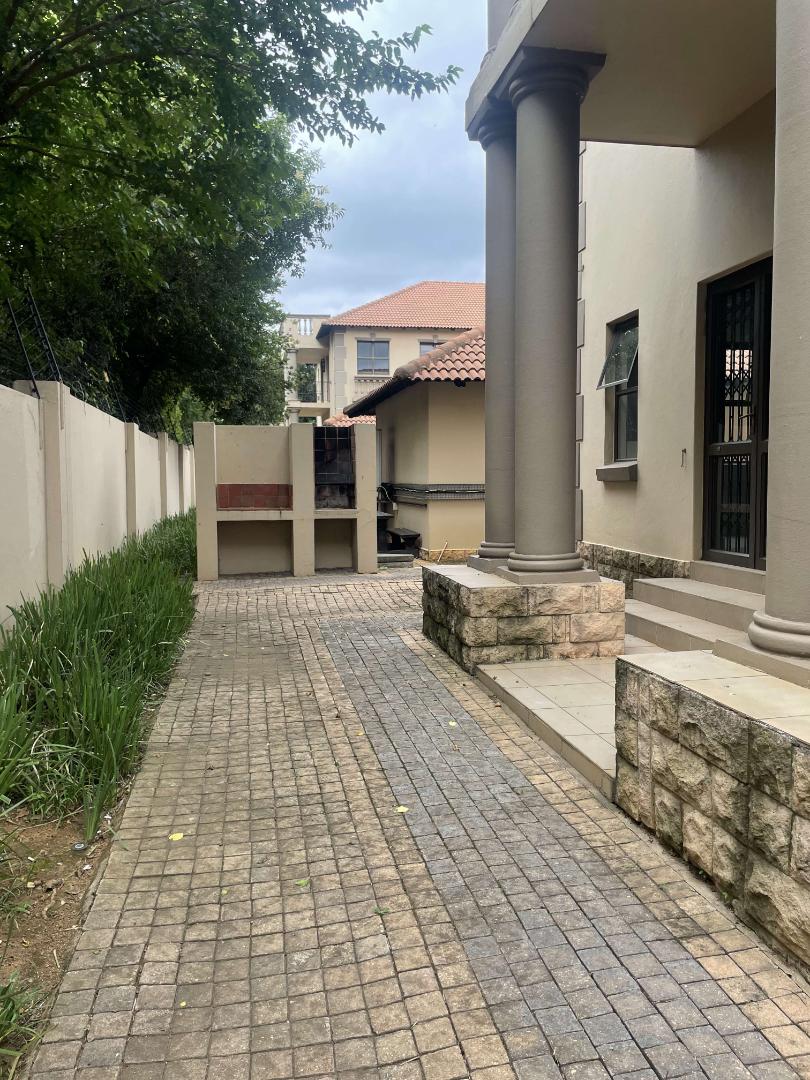 To Let commercial Property for Rent in Ashlea Gardens Gauteng