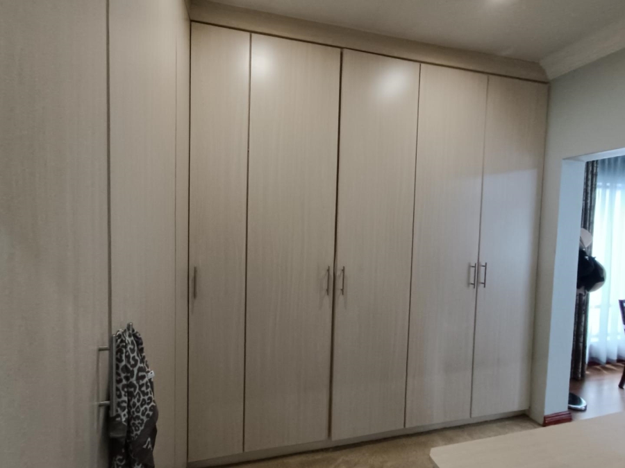 3 Bedroom Property for Sale in Midstream Estate Gauteng