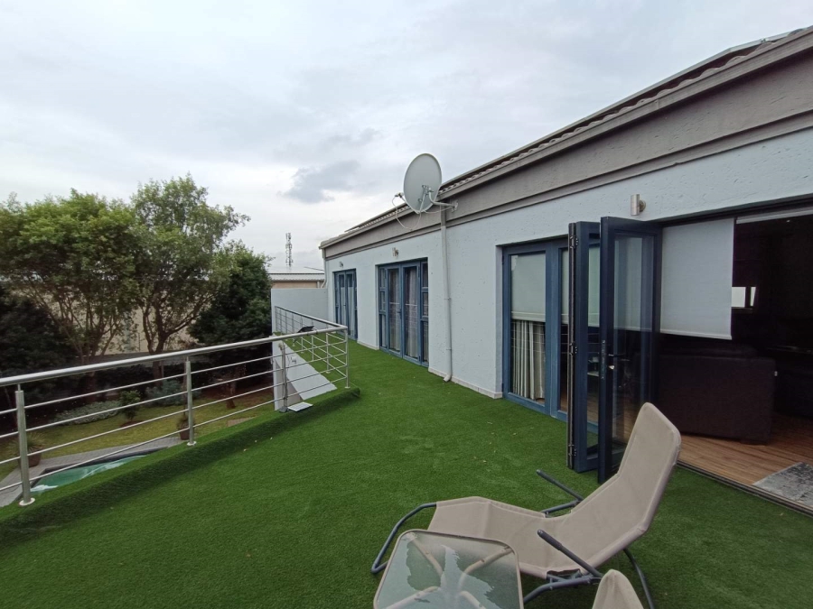 3 Bedroom Property for Sale in Midstream Estate Gauteng