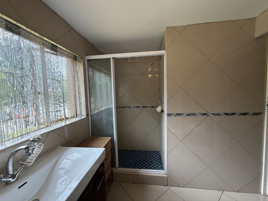 4 Bedroom Property for Sale in Florida Gauteng