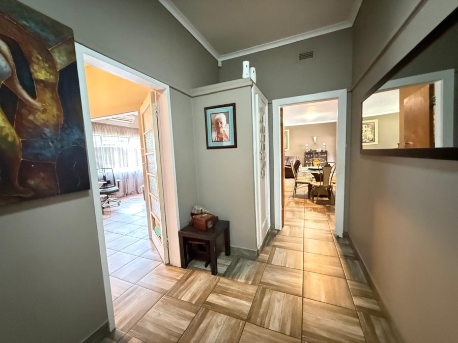 4 Bedroom Property for Sale in Florida Gauteng