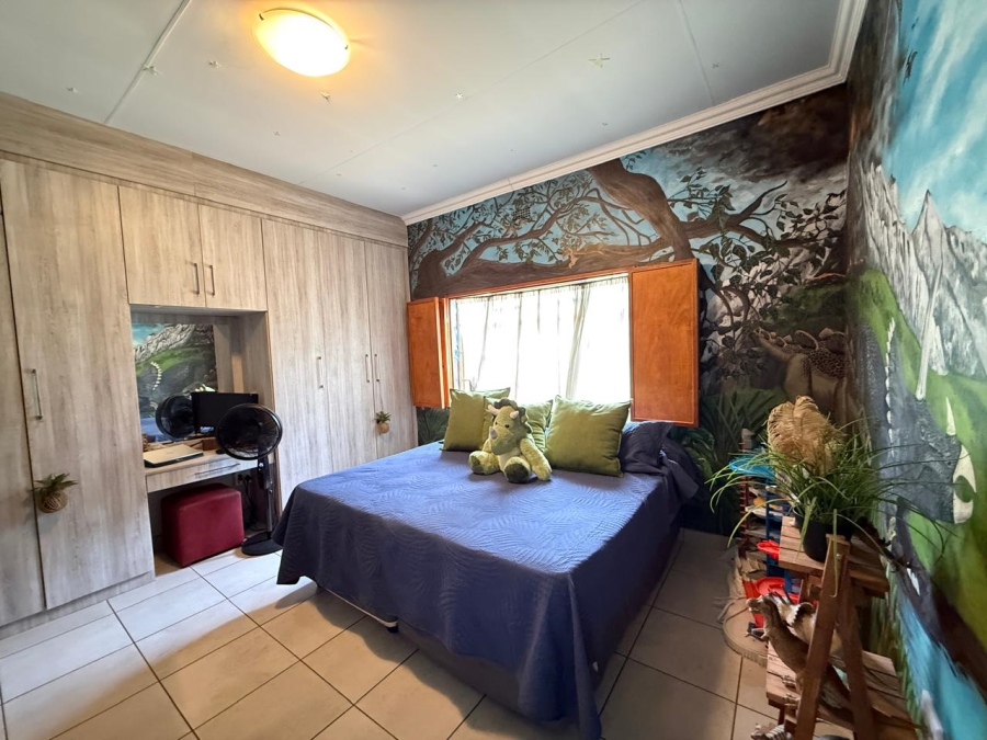 4 Bedroom Property for Sale in Florida Gauteng