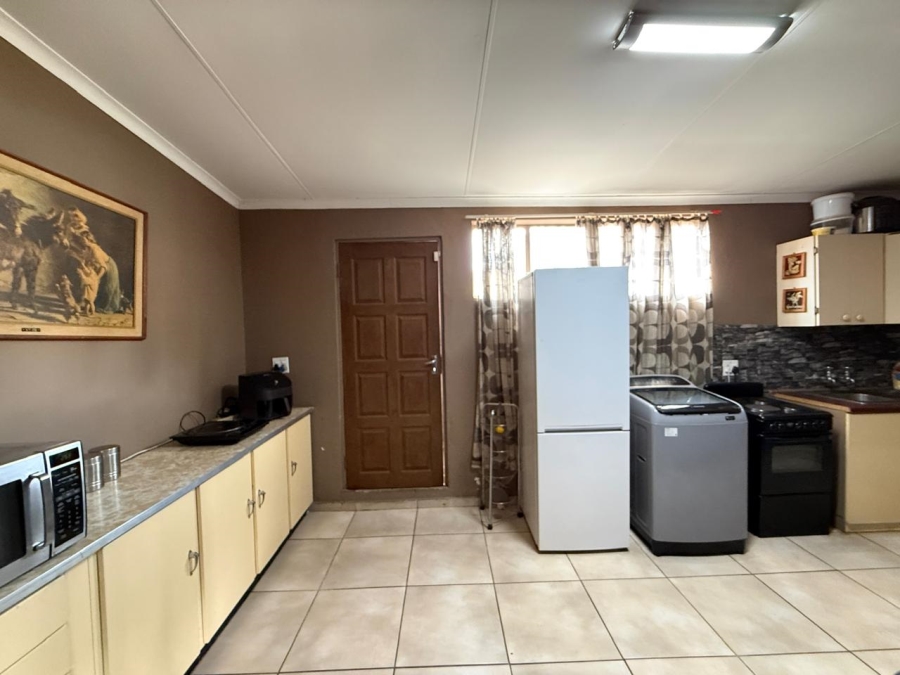 4 Bedroom Property for Sale in Florida Gauteng