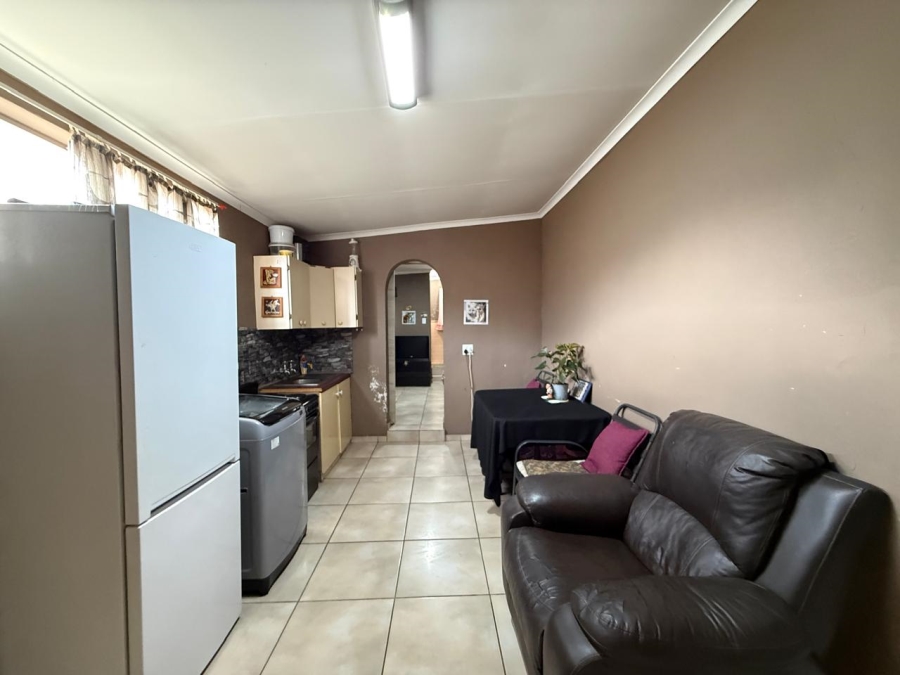 4 Bedroom Property for Sale in Florida Gauteng