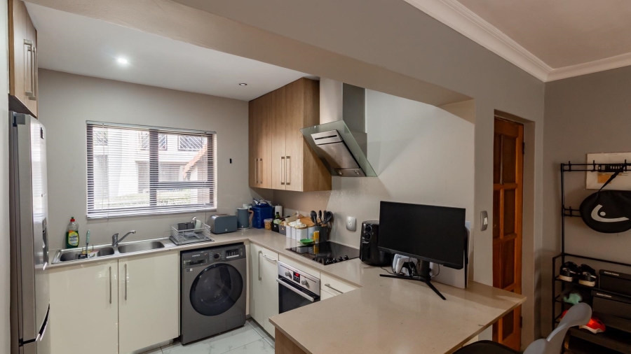 2 Bedroom Property for Sale in Fourways Gauteng