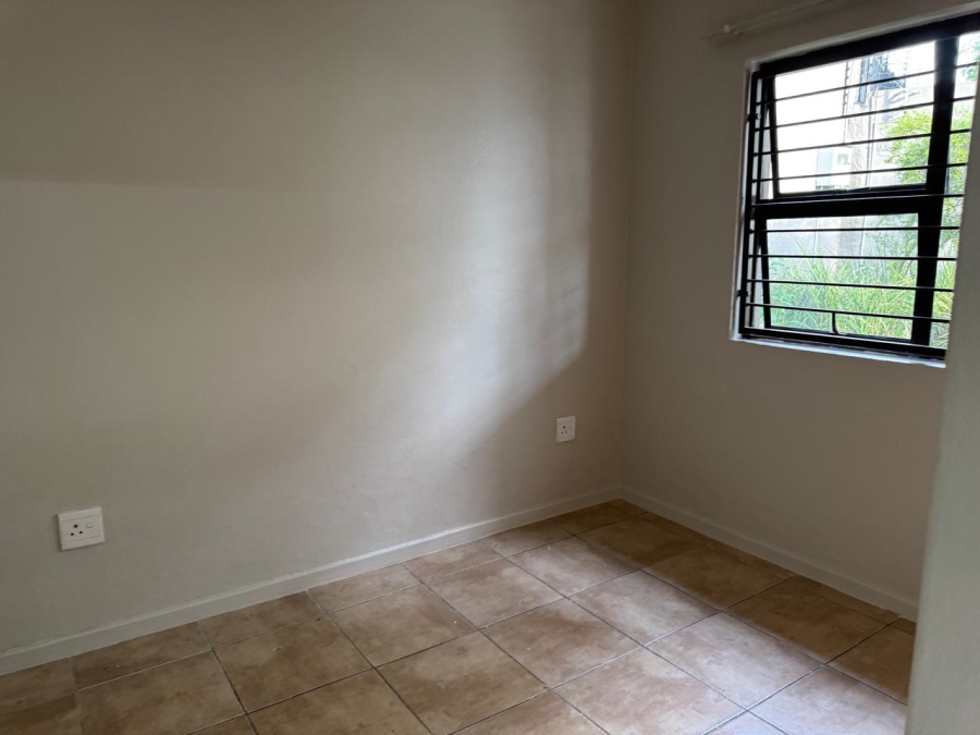 To Let 2 Bedroom Property for Rent in Sunninghill Gauteng