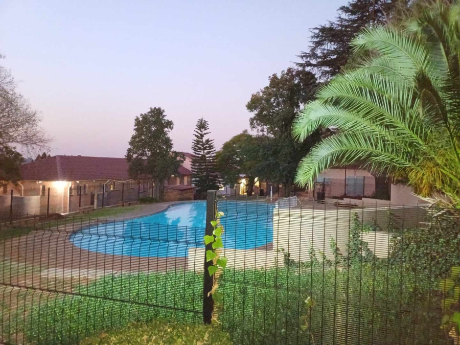 To Let 1 Bedroom Property for Rent in Albertville Gauteng