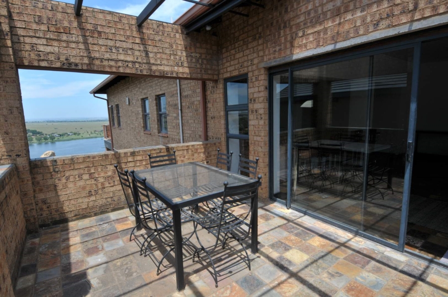 To Let 3 Bedroom Property for Rent in Bronkhorstbaai Dorp Gauteng