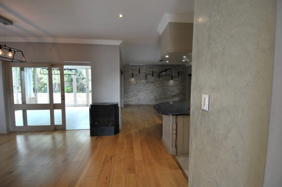 4 Bedroom Property for Sale in Boardwalk Manor Gauteng