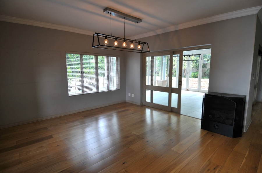 4 Bedroom Property for Sale in Boardwalk Manor Gauteng