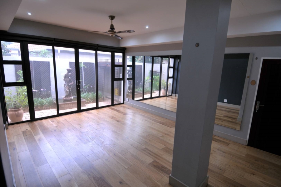 4 Bedroom Property for Sale in Boardwalk Manor Gauteng