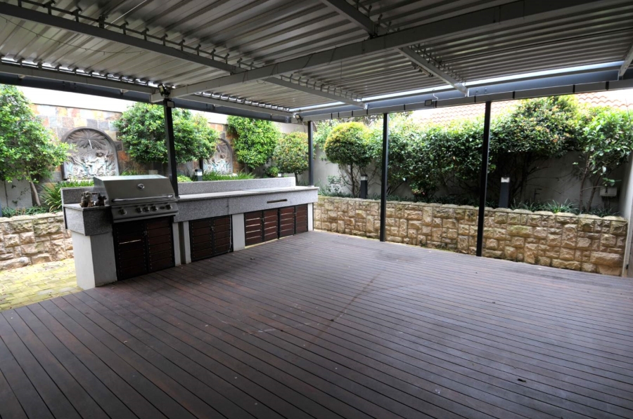 4 Bedroom Property for Sale in Boardwalk Manor Gauteng