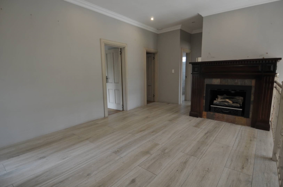 4 Bedroom Property for Sale in Boardwalk Manor Gauteng