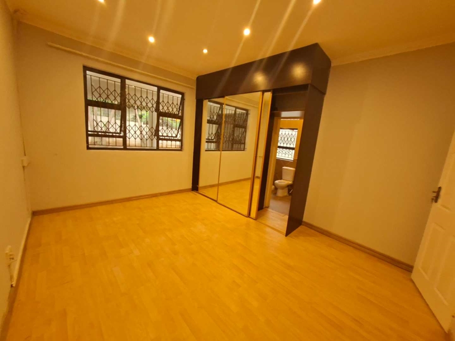 To Let 4 Bedroom Property for Rent in Weltevreden Park Gauteng