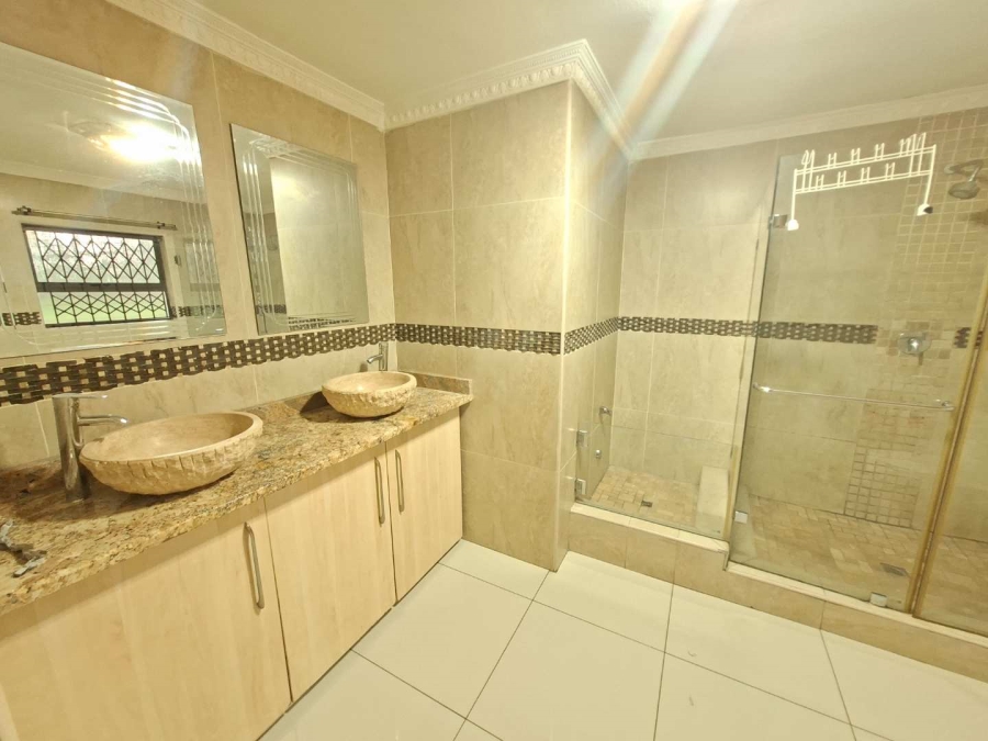 To Let 4 Bedroom Property for Rent in Weltevreden Park Gauteng