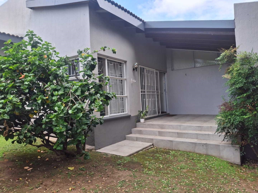 To Let 2 Bedroom Property for Rent in Sandown Gauteng